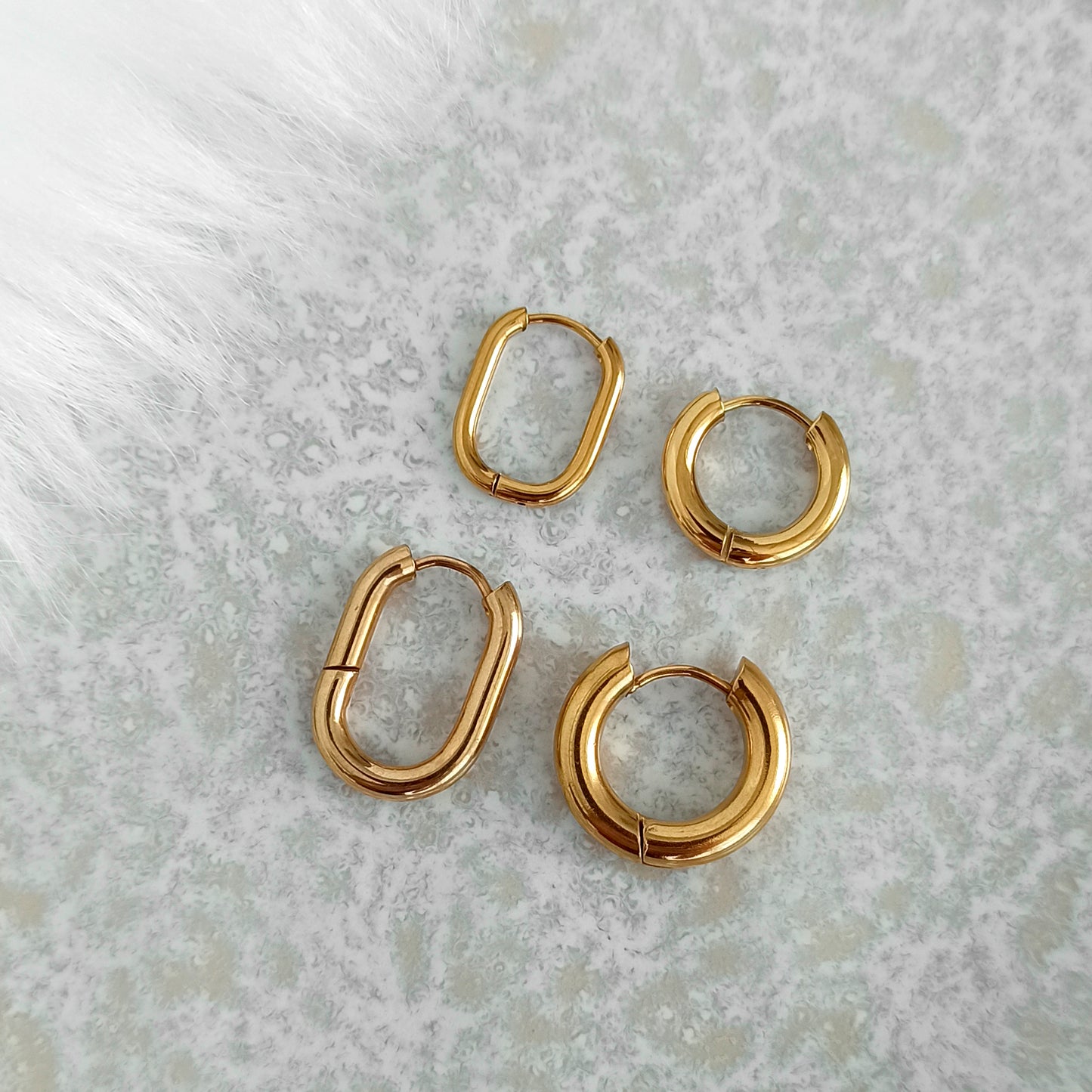 Náušnice kulaté černo-zlaté 19 mm