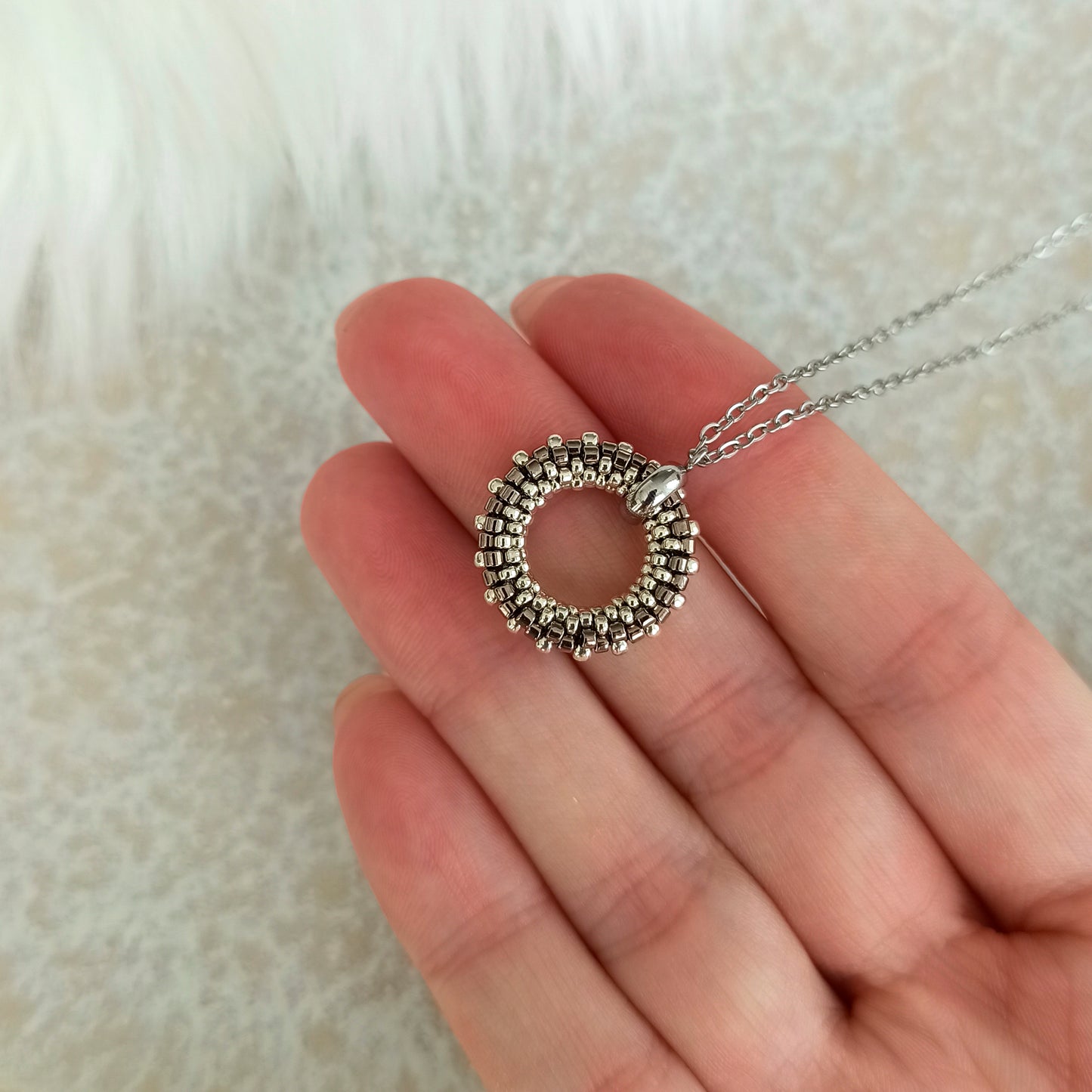 Sada šperků v barvách stříbra a niklu 19 mm