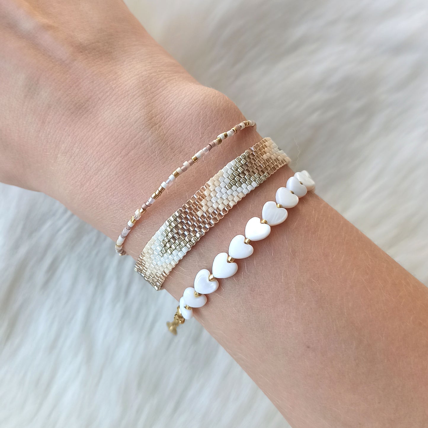 Sada náramků s gradientem v hnědo-béžových odstínech