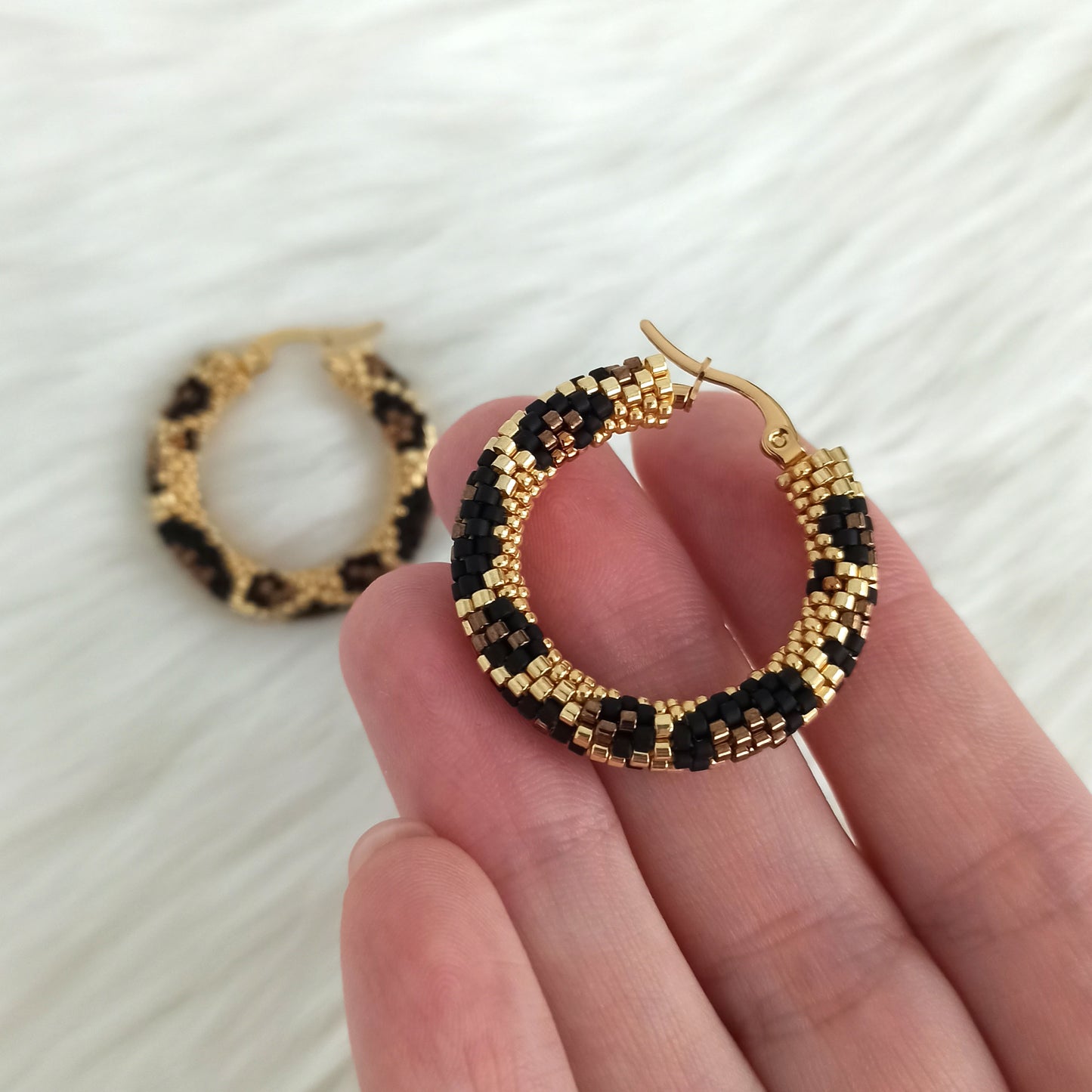 Náušnice Kongo 33 mm s leopardím vzorem ve zlaté barvě