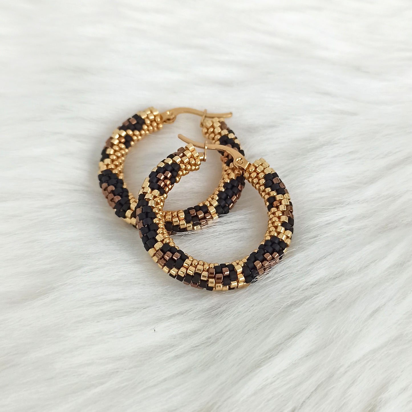 Náušnice Kongo 33 mm s leopardím vzorem ve zlaté barvě