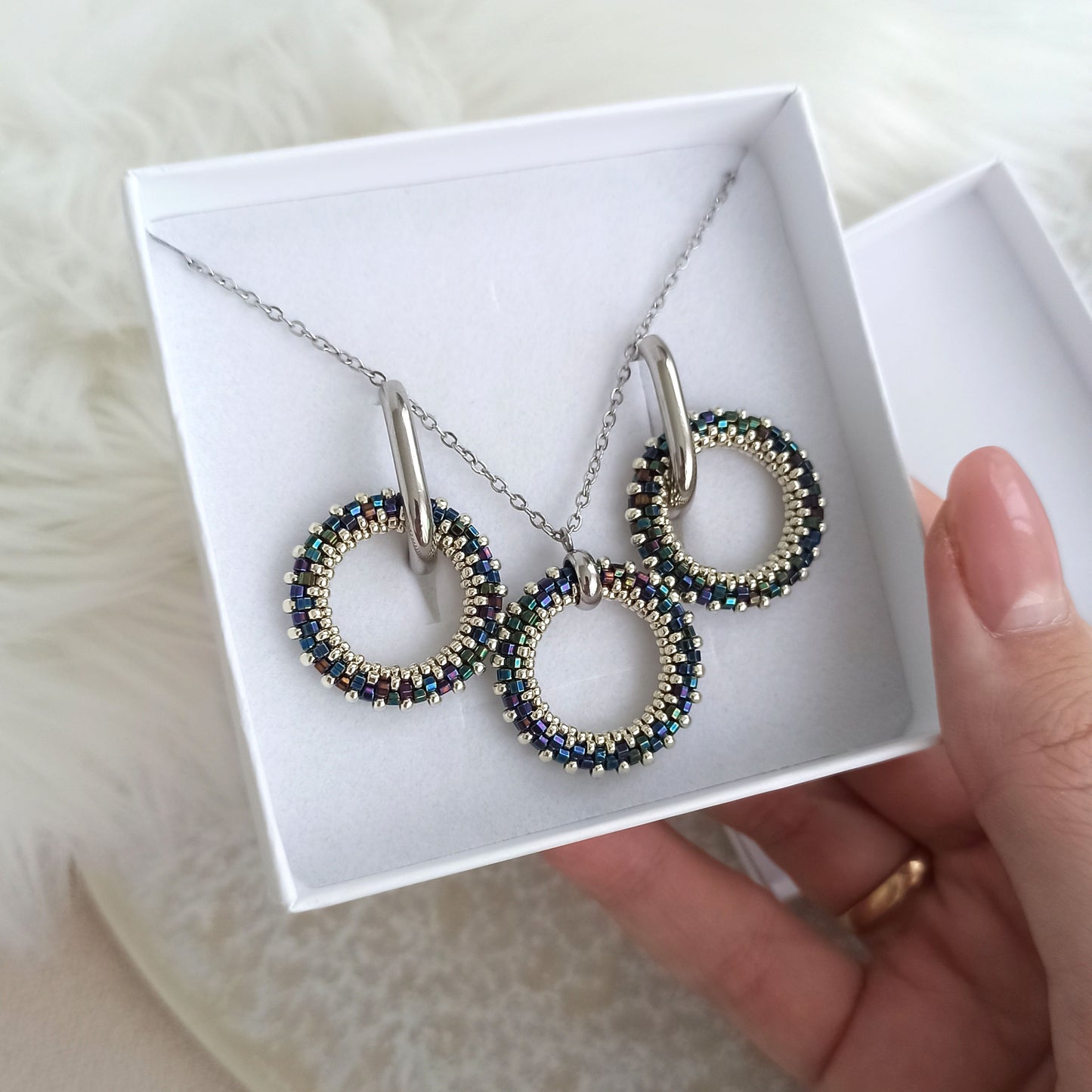 Náušnice 23 mm v tmavě modré a stříbrné barvě