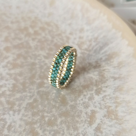 Prstýnek v tyrkysovo-stříbrných tónech s efektem Picasso