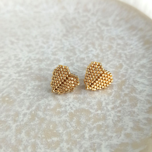 Zlaté náušnice – srdíčka, pecky