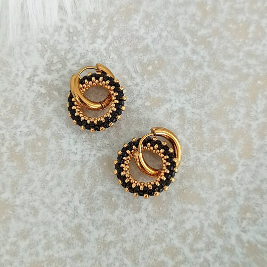 Náušnice kulaté černo-zlaté 19 mm